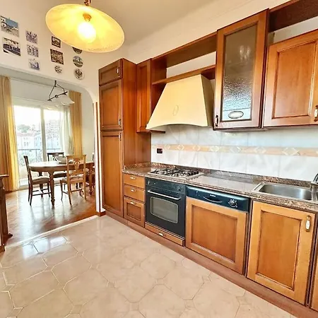 Penthouse Vista Mare - Portosole 公寓